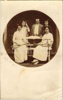 1914 Horgos, Kamaráserdő (?); Kelemen család a teniszpályán / Kelemen family at the tennis court. ph...