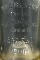 ca 1910 Kenyeres Károly erdélyi szezskülönlegességek gyára, Brassó 0,5l feliratos likőrös üveg hibát...