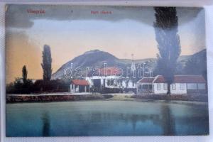 Kb. 190 db RÉGI főleg magyar város képeslap 2 albumban, közte néhány történelmi magyar és külföldi v...