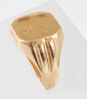 Régi pecsétgyűrű 14 K arany (Au) jelzett 4,56 g m:67