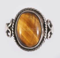 Ezüst (Ag) gyűrű, tigrisszem berakással, jelzett, 925 ezrelékes, m:54, bruttó 7,2g