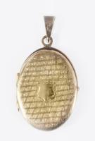 Aranyozott ezüst (Ag) képtartós medál, jelzett, 835 ezrelékes, 3,5x2,5 cm, 7,2g