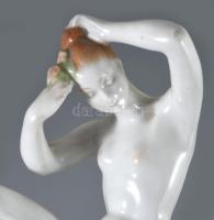 Aquincum akt figura. Jelzett, hibátlan, m: 14 cm
