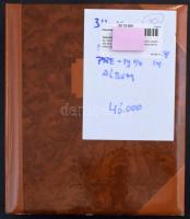 Kb. 340 db RÉGI katonai képeslap, főleg brit, modern albumba rendezve / cca. 340 pre-1945 mainly Bri...