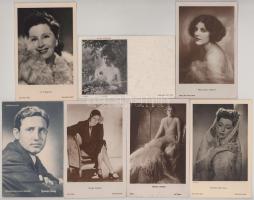 12 db RÉGI motívum képeslap: főleg külföldi színészek és színésznők / 12 pre-1945 motive postcards: ...