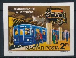 1982 Omnibusztól a metróig vágott bélyeg