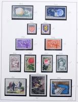 Franciaország szinte teljes gyűjtemény az 1962-1982 közötti időszakból, 2 db SAFE falcmentes előnyom...