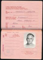 1974 Magyar Népköztársaság fényképes útlevele