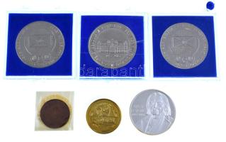 Vegyes, 6db-os emlékérem-tétel, benne Egri vár bronz zseton eredeti csomagolásban (25mm) + Kozel sör...