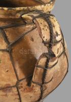 Fazék. Tiszafüred, 19. sz. középső harmada, sérült, restaurált, drótozott, m: 24 cm