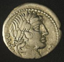 Róma, Köztársaság Kr.e. 90 / Denarius Ag (3,88g) T:XF,VF
Roman Republic 90 BC / Denarius Ag "P...