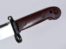 AK 47 bajonett, fém, bakelit, tokjában, h: 33 cm