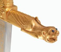 Joyeuse - I. Károly frank császár kardjának másolata, fa tartón, h: 97 cm