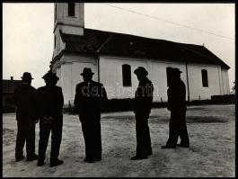 cca 1970 Vörös János bajai fotográfus vintage fotóművészeti alkotása, 1 db fotó ezüst zselatinos fot...