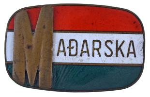 Jugoszlávia 1930 k. "Mađarska" (Magyarország) zománcozott bronz jelvény (62x39mm) T:XF zom...