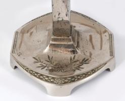 cca 1910 Osztrák szecessziós gyertyatartó pár, m: 17 cm