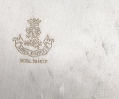 Royal Sheffield 2 darab angol fa berakásos borosüveg tartó, jelzett, d: 13 cm