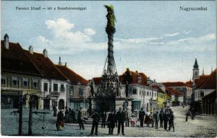 Nagyszombat, Tyrnau, Trnava; Ferenc József tér a Szentháromság szoborral, gyógyszertár, üzletek. Hor...