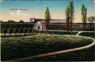 Lipótvár, Újvároska, Leopoldov; Fegyintézet, börtön. Vasúti levelezőlapárusítás 9236. / prison (apró...