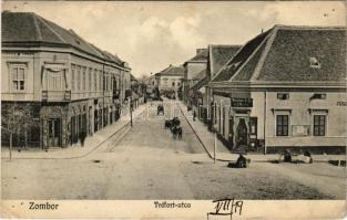 Zombor, Sombor; Trefort utca, gyógyszertár, Weidinger üzlete, piac. Kaufmann Emil kiadása / street v...
