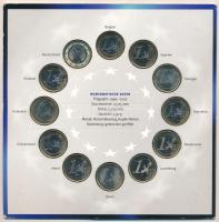 Európai Unió 1999-2002. 1E (12xklf) különböző országok forgalmi emlékérmei dísztokban T:UNC
Europea...