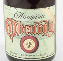 Hungária brandy 0,75L 40% bontatlan palack szeszes ital