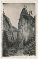 1943 Békás-szoros, Cheile Bicazului; szikla / rock (kis szakadás / small tear)