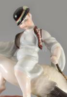 Herendi porcelán Ludas Matyi, gazdagon díszített magyaros öltözet. Terv: Lux Elek. Kézzel festett, j...