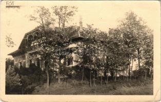1952 Fót, Mandák villa. photo (EK)