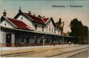 Zalaegerszeg, vasútállomás. Komlós M. Miksa kiadása (EM)