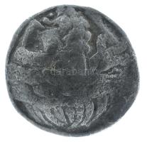 Kelták Kr.e. II. század k. Tetradrachma Ag (13,97g) T:VF bevágással, tisztított
Celts ~2nd century ...