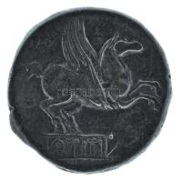 Róma, Köztársaság Kr.e. 90 / Denarius Ag (3,99g) T:XF,VF patina
Roman Republic 90 BC / Denarius Ag ...