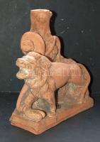 Üvöltő oroszlánt ábrázoló kerámia lámpatalp 27 cm magas