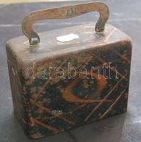 Háború előtti időszakból származó Fejérmegyei Takarékpénztár-Székesfehérvár fém pénzkazetta 11x8x6 cm