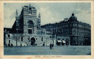 Fiume, Rijeka; Piazza Cesare Battisti / square (ragasztónyom / glue marks)