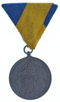 1941. "Délvidéki Emlékérem" cink emlékérem, mellszalagon. Szign.: BERÁN L. T:VF 
Hungary ...