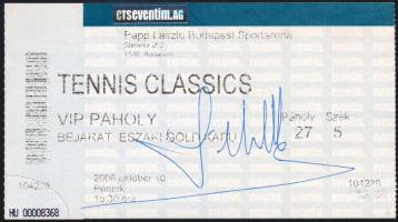 Guillermo Vilas (1952?) legendás argentin teniszező aláírása jegyen