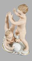 Wallendorf porcelán játszó puttók. Kézzel festett, jelzett, hibátlan 16 cm