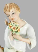 Wallendorf porcelán lány virágcsokorral. Kézzel festett, jelzett, hibátlan 14 cm