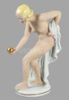 Akt labdával. Kézzel festett, jelzett, német porcelán, hibátlan 20 cm