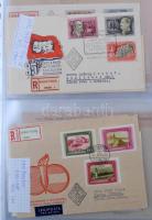 Magyar FDC összeállítás az 1950-es 60-as évekből iratrendezőben, hozzá 1-1 ausztrál és angol koronáz...