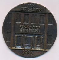 Kutas László (1936-) 1993. "Ora et Labora 1859-1993 / Református Gimnázium 1993" kétoldala...