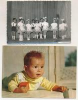 GYEREKEK - 36 db MODERN képeslap és fotó / CHILDREN - 36 modern postcards and photos