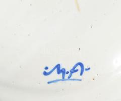 cca 1940 Spanyol kézzel festett dísztál, kis mázkopással, d: 31,5 cm