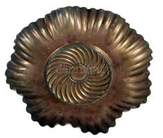 Ezüstözött kínáló, kopással, d: 22,5 cm