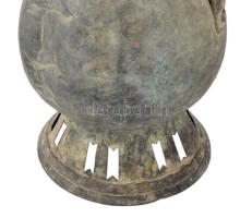 Antik keleti réz karaffa, horpadással, m: 39 cm