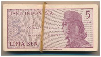 Indonézia 1964. 5s (~100x) sorszámkövető sorozatokkal T:UNC-VF
Indonesia 1964. 5 Sen (~100x) within...