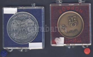 1977. "Sopron" Br emlékérem eredeti plombált ÁPV plasztiktokban T:1 + 1971. MÉE "Hazá...