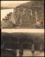 1918 A Dnyeszter folyó partja, illetve Dnyeszter-híd, 2 db I. világháborús fotólap, a hátoldalon fel...