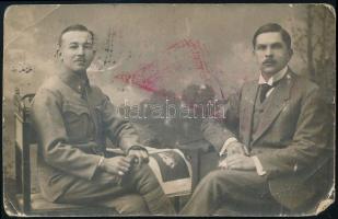 1916